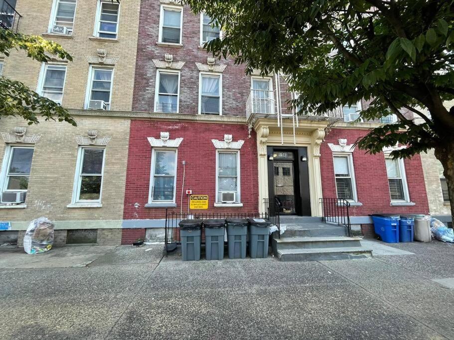 Elegant Nyc Apt 2Bedrooms 14 Minutes To Times Square! ويهاوكن المظهر الخارجي الصورة